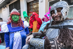 La Rua de Carnaval omple de festa el centre de Sabadell  